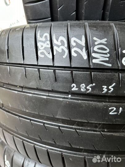 Michelin Pilot Sport 4 S 285/35 R22 и 315/30 R22 106Y