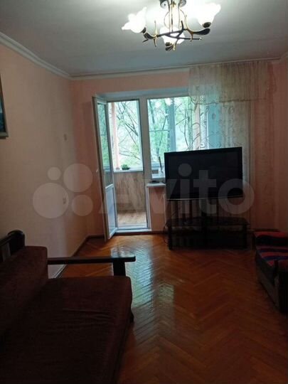 3-к. квартира, 72,8 м², 2/5 эт.