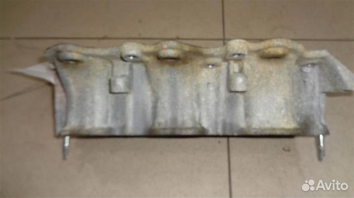 Коллектор впускной нижняя часть Toyota Camry XV50