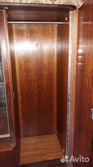 Сервант Хельга