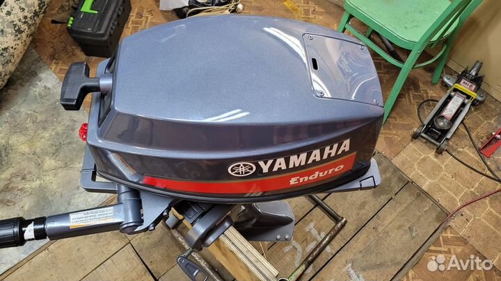 Yamaha E8dmhs