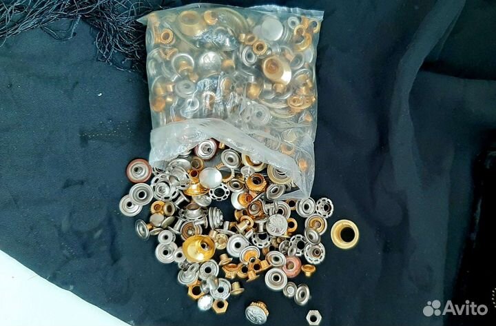 Кнопки для одежды Иран, 60-е. 100шт