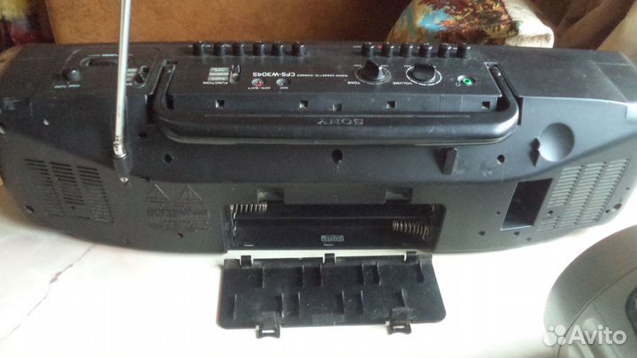 Магнитолла sony SFS W3045 радио FM 88-108 Мгц