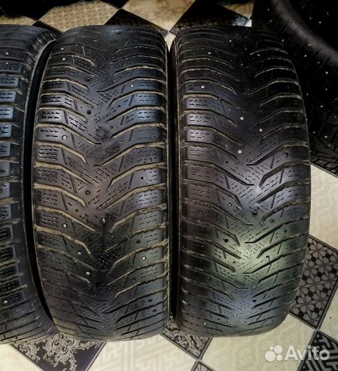 Kumho WinterCraft Ice WI31 215/65 R16 98T