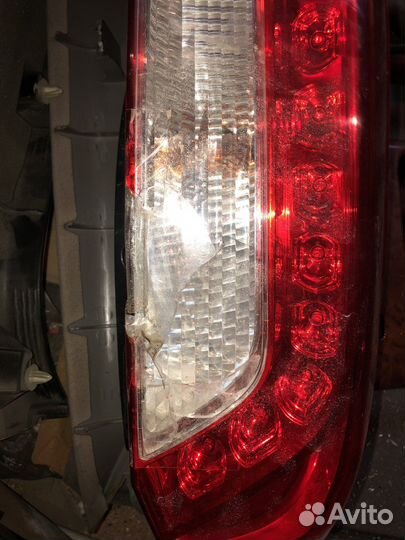 Стоп сигнал на X-trail