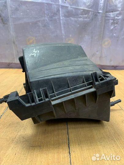 Корпус воздушного фильтра Opel Meriva A минивэн