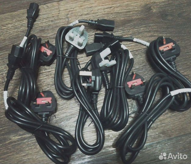 Сетевой шнур / кабель питания с английской вилкой