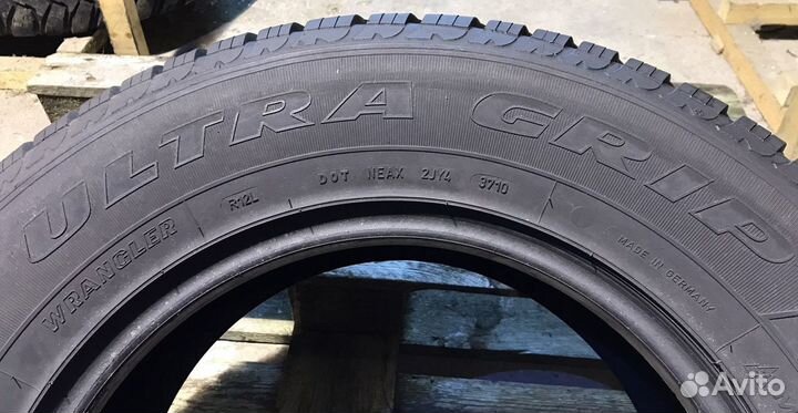 Goodyear UltraGrip 265/65 R17