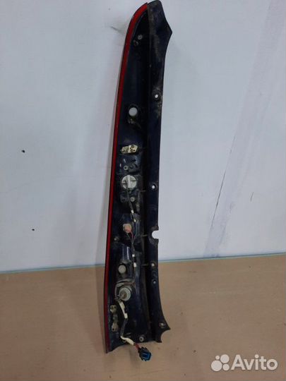 Фонарь задний правый Mitsubishi Lancer уневерсал