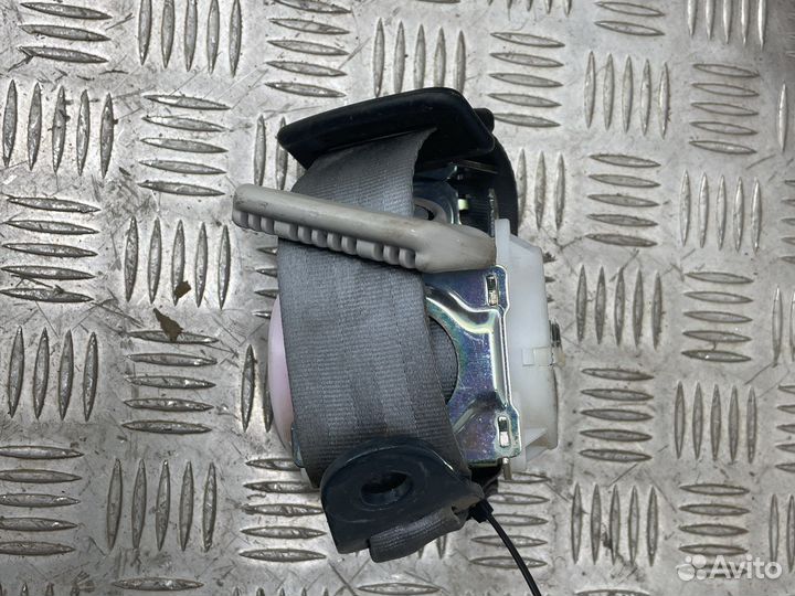 Ремень зад левый инерц citroen berlingo B9 08