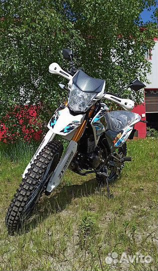 Мотоцикл кросс enduro ST 250 PRO sport