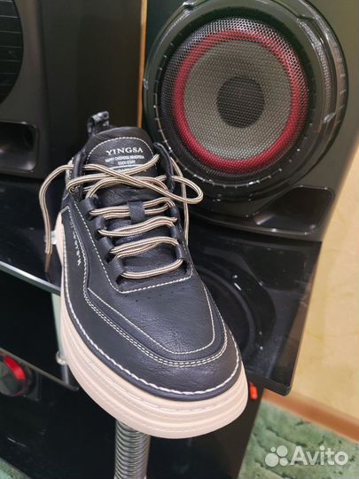 Кроссовки мужские