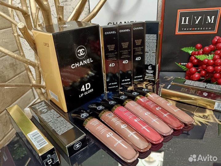 Блеск для губ chanel