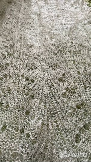 Пуховый платок паутинка