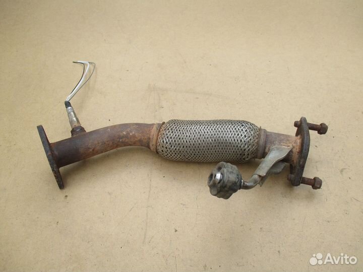 Приемная труба глушителя Hyundai Solaris