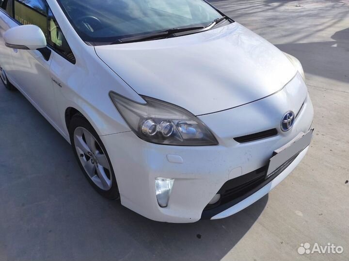 Toyota Prius 1.8 CVT, 2013, 250 000 км