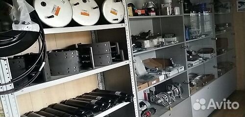 Сальник хвостовика среднего моста выход Eaton DS40