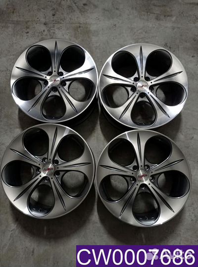 Диски R17 Volkswagen Polo, Skoda Rapid Б/у Литые