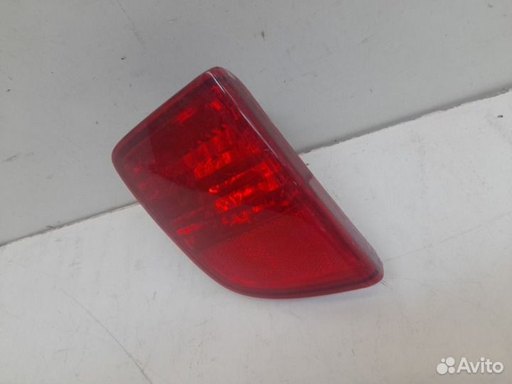 Фонарь противотуманный задний левый Toyota Land