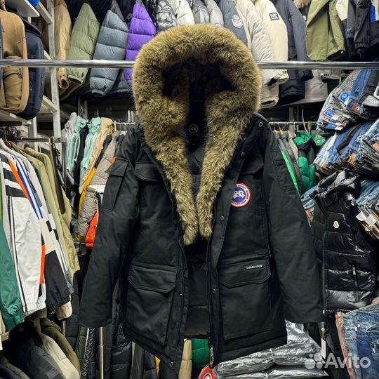 Мужская зимняя куртка canada goose