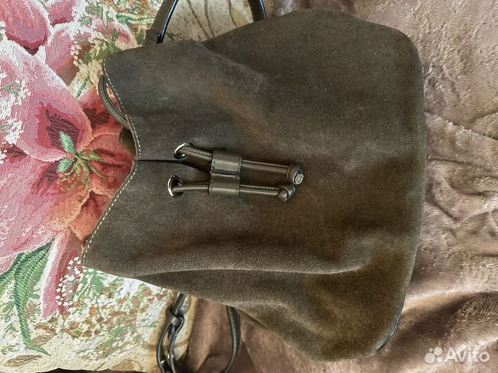 Сумка модель Louis Vuitton натуральная замша