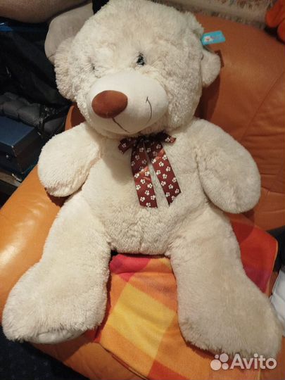 Плюшевый медведь