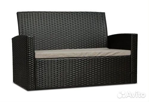 Диван из ротанга. Новые