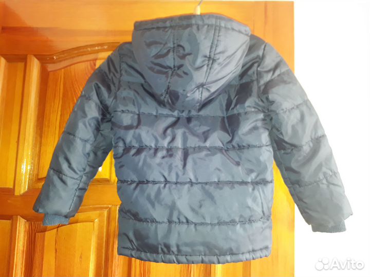 Куртка демисезонняя для мальчика, на 5-6 лет