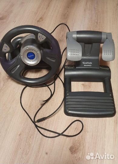 Игровой руль с педалями для пк