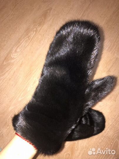 Норковые Варежки из цельной шкуры