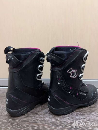 Сноубордические ботинки женские