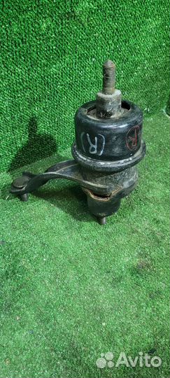 Опора двигателя правая Toyota Rx350 2006 2GR-FE