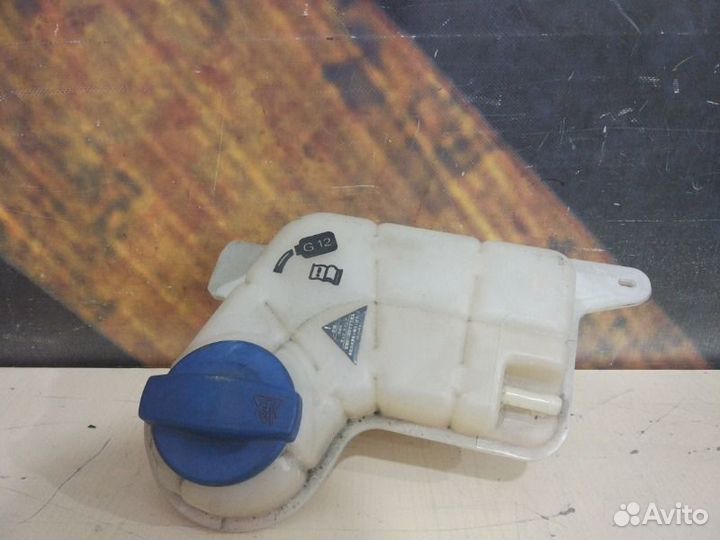 Бачок расширительный Audi A6 C6 AUK 2006