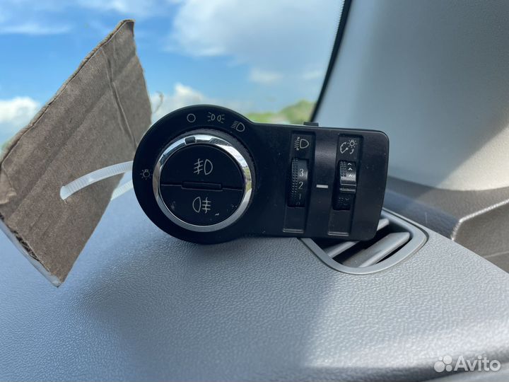 Блок управления светом Chevrolet Cobalt оригинал