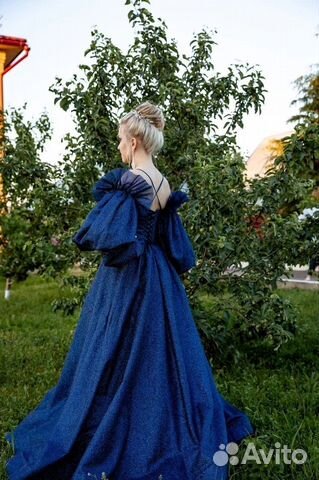 Вечернее платье