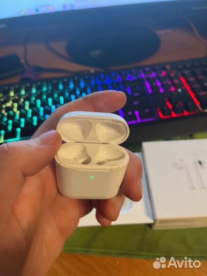 Чейс для наушников apple airpods реплика