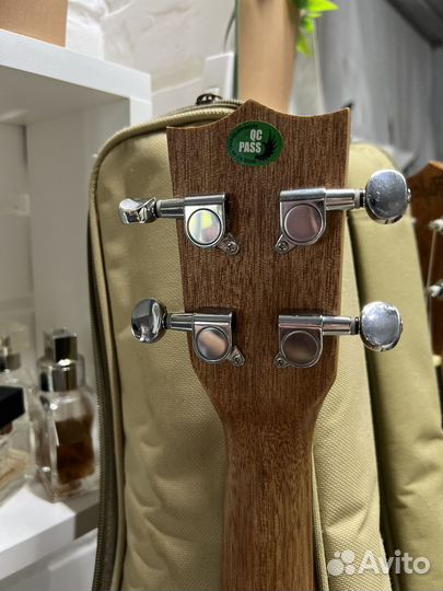 Укулеле flight