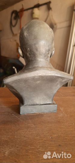 Статуэтка Ленин