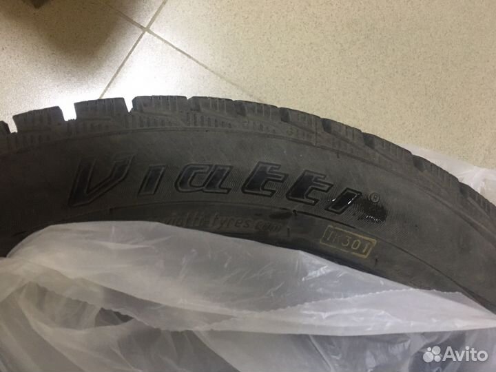 Viatti Brina Nordico V-522 215/50 R17 100L