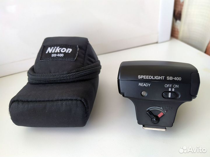 Nikon SB-400