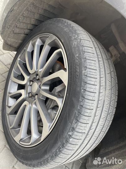 Pirelli Scorpion Verde All Season 285/40 R22 110Y
