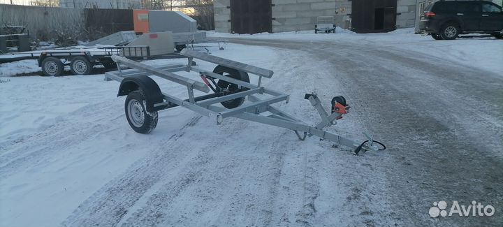 Прицеп легковой для лодки до 4,5 метров