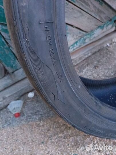 Headway HU901 235/40 R18