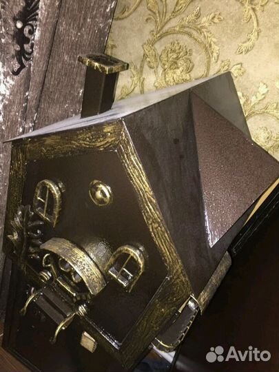 Сейф кованный