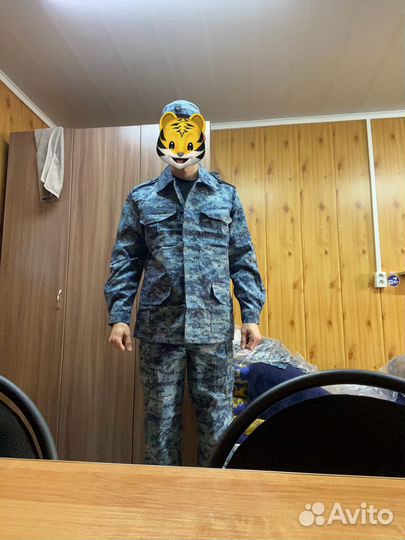 Продам форму летнюю сотрудника вогоип