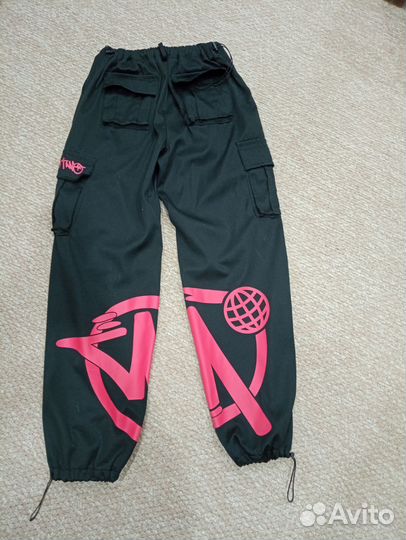 Карго брюки minus two global красные