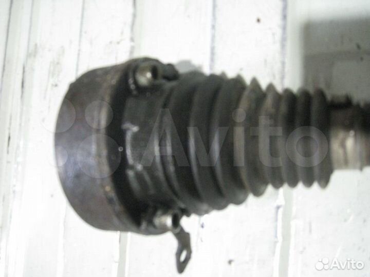 Полуось привод шрус передний Volkswagen Touran