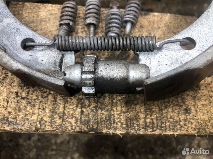 Колодки тормозные задние Bmw X5 E70 N52B30 2007