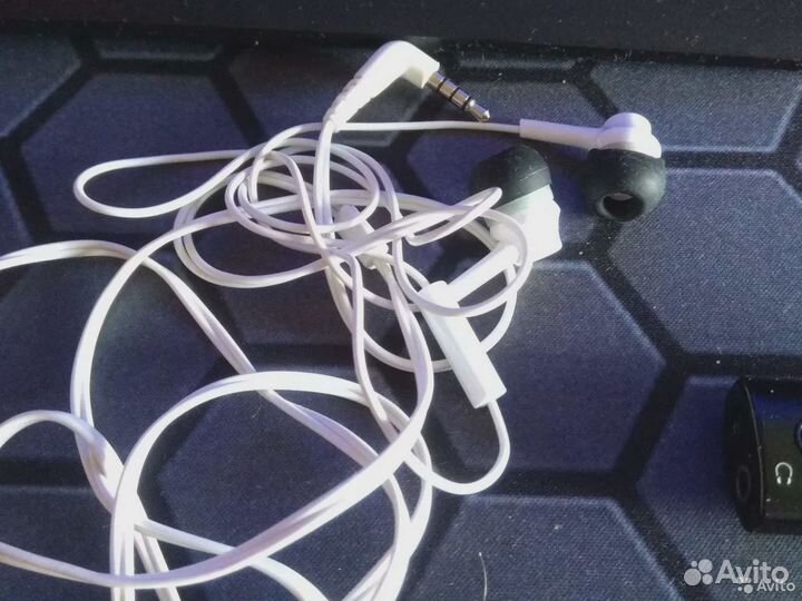 Плеер Sony NWZ-B183F Black 4гб