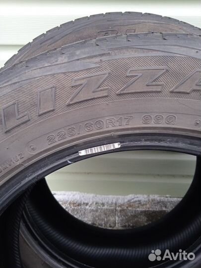 Bridgestone Blizzak DM-V1 225/60 R17 99Q